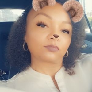 Meet your Posher, Breonia